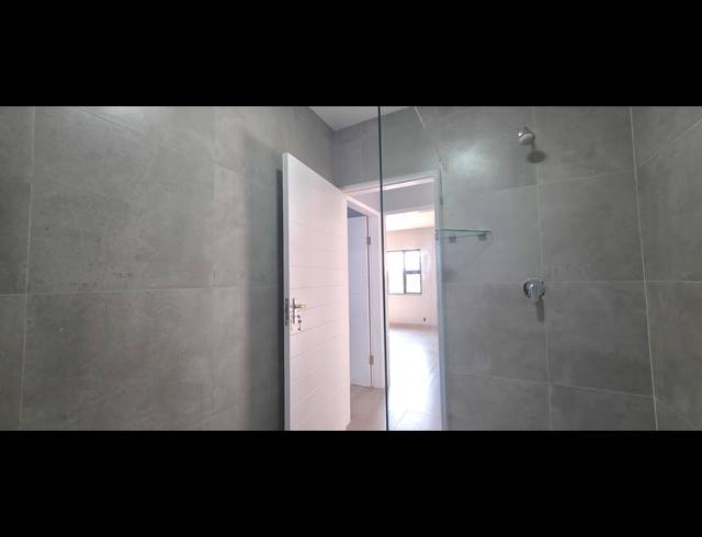 2 BEDROOM APARTMENT FOR SALE IN ESCOMBE